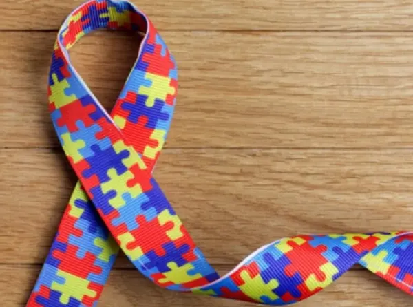 Carteira digital para pessoas com autismo pode ser emitida online no Acre