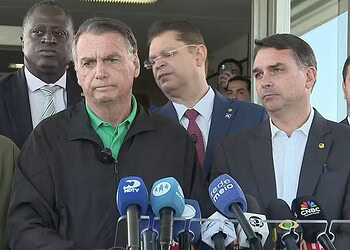 O ex-presidente Jair Bolsonaro durante entrevista no Senado — Foto: Reprodução/TV Globo