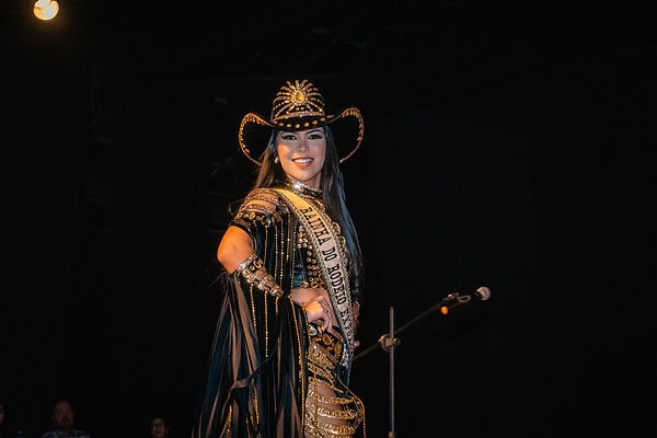 Rainha do Rodeio; Confira tudo na coluna Roberta Lima
