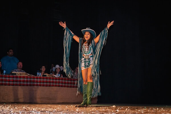Rainha do Rodeio; Confira tudo na coluna Roberta Lima