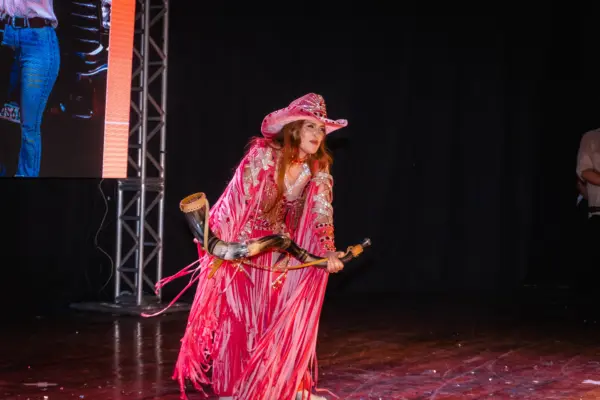 Rainha do Rodeio; Confira tudo na coluna Roberta Lima