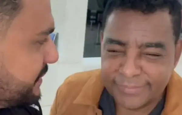 Luiz Carlos, do Raça Negra, chega em Cruzeiro do Sul para abrir Expoacre Juruá 2025