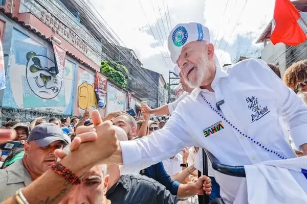 Lula quer 2/7 como data nacional, mas diz: “Brasil tem muito feriado”