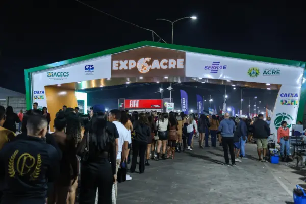 Gusttavo Lima atrai cerca de 60 mil pessoas em noite histórica na Expoacre Juruá 2025; FOTOS 5 Gusttavo Lima atrai cerca de 60 mil pessoas em noite histórica na Expoacre Juruá 2025; FOTOS