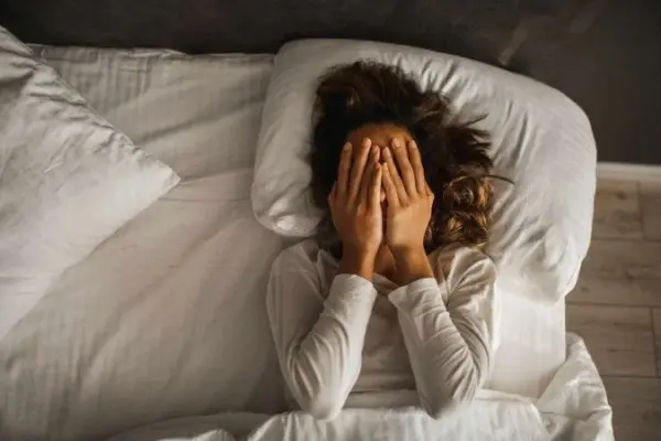 Como pesadelos frequentes podem encurtar sua vida em alguns anos