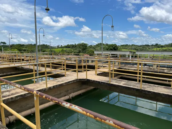 Prefeitura rebate suspeitas e diz que economizou R$ 10 milhões com nova licitação para compra de produto usado no tratamento de água