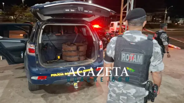 Carregamento de pasta base de cocaína é encontrado em pneus de caminhonete na BR-364