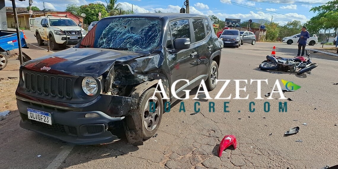 Motociclista sofre fratura exposta após colisão com carro em cruzamento de Rio Branco