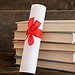 Diplomas de papel deixam de ter validade em todo o país; entenda novas regras