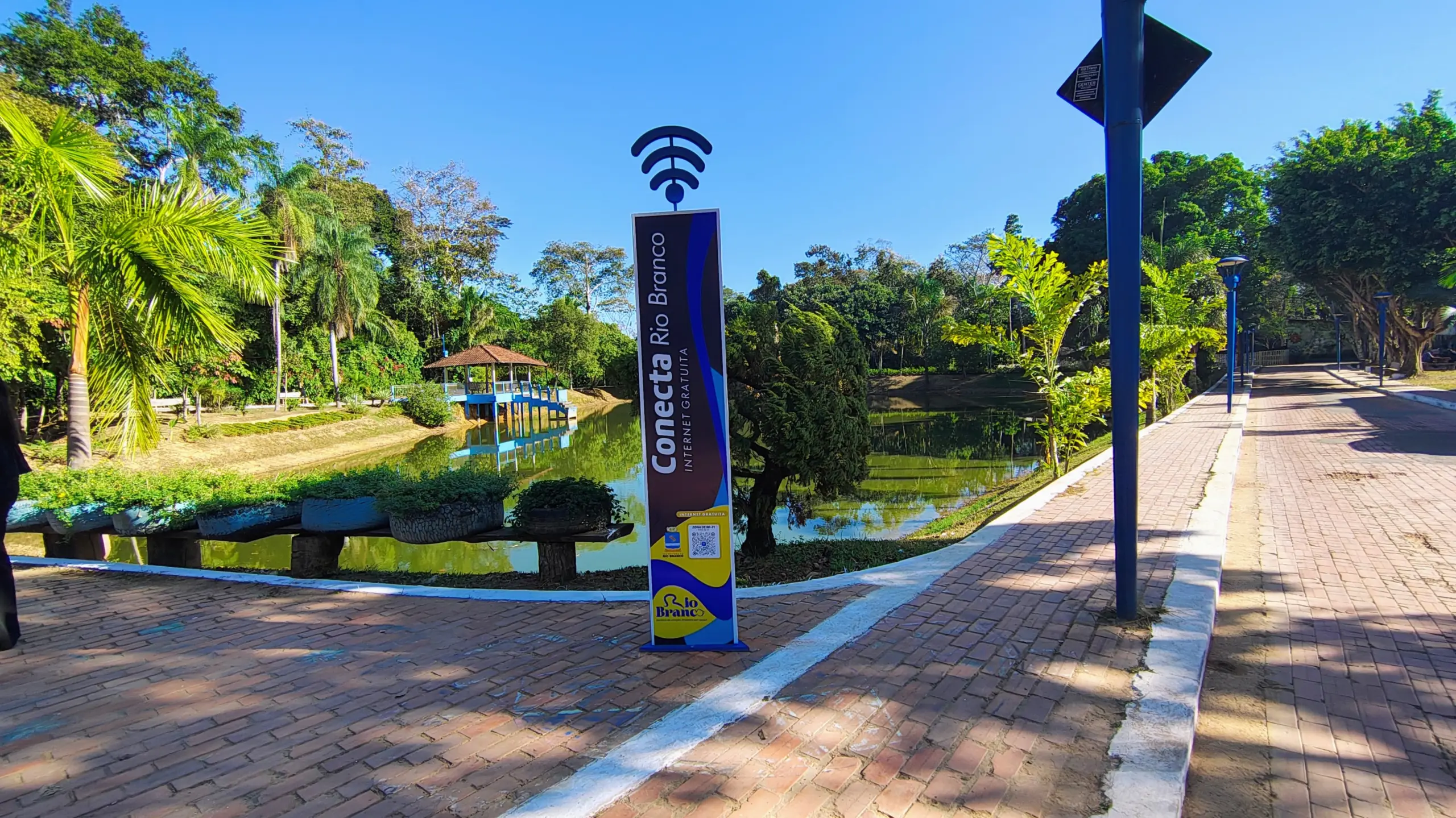 Prefeitura amplia videomonitoramento e oferece internet gratuita em pontos turísticos de Rio Branco