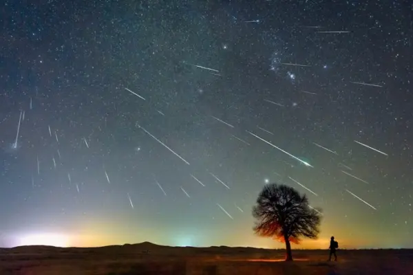 Chuva de meteoros Perseidas terá pico máximo nesta quarta-feira