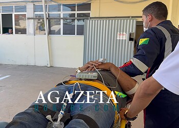 Desvio de buraco provoca capotamento e deixa casal ferido na BR-364, em Rio Branco
