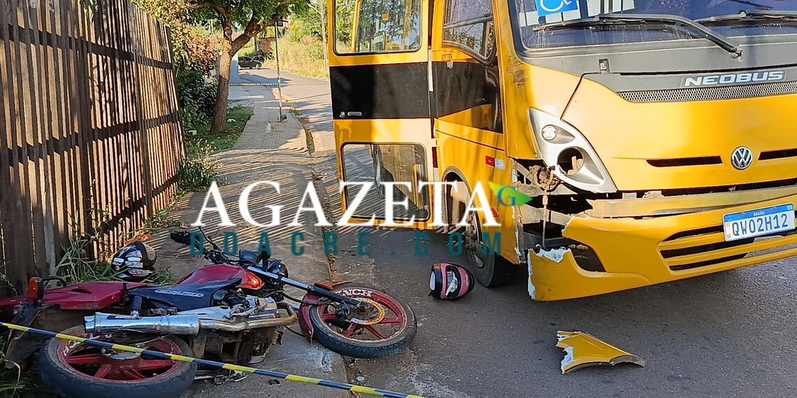 Assaltantes batem em ônibus escolar durante fuga em Rio Branco e acabam detidos