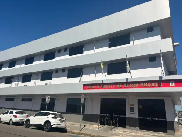 Vereadores podem votar afastamento de superintendente da RBTrans nesta quarta-feira
