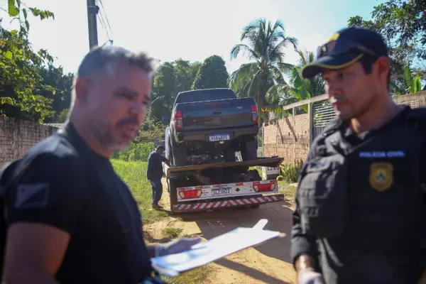 Caminhonete usada no atropelamento de Juliana Chaar é encontrada com arma escondida em Rio Branco