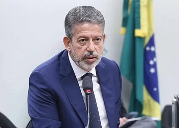 A proposta agora serÃ¡ apreciada no plenÃ¡rio da Casa - (crédito: Vinicius Loures / CÃ¢mara dos Deputados)
