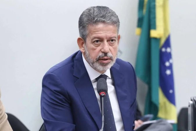 A proposta agora serÃ¡ apreciada no plenÃ¡rio da Casa - (crédito: Vinicius Loures / CÃ¢mara dos Deputados)