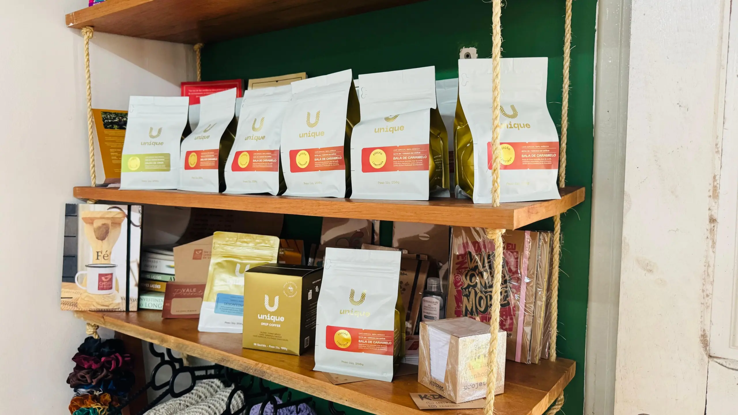 Empreendedora transforma antiga casa em cafeteria com cafés raros e ambiente diferenciado em Rio Branco