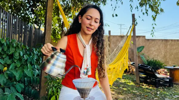 Empreendedora transforma antiga casa em cafeteria com cafés raros e ambiente diferenciado em Rio Branco