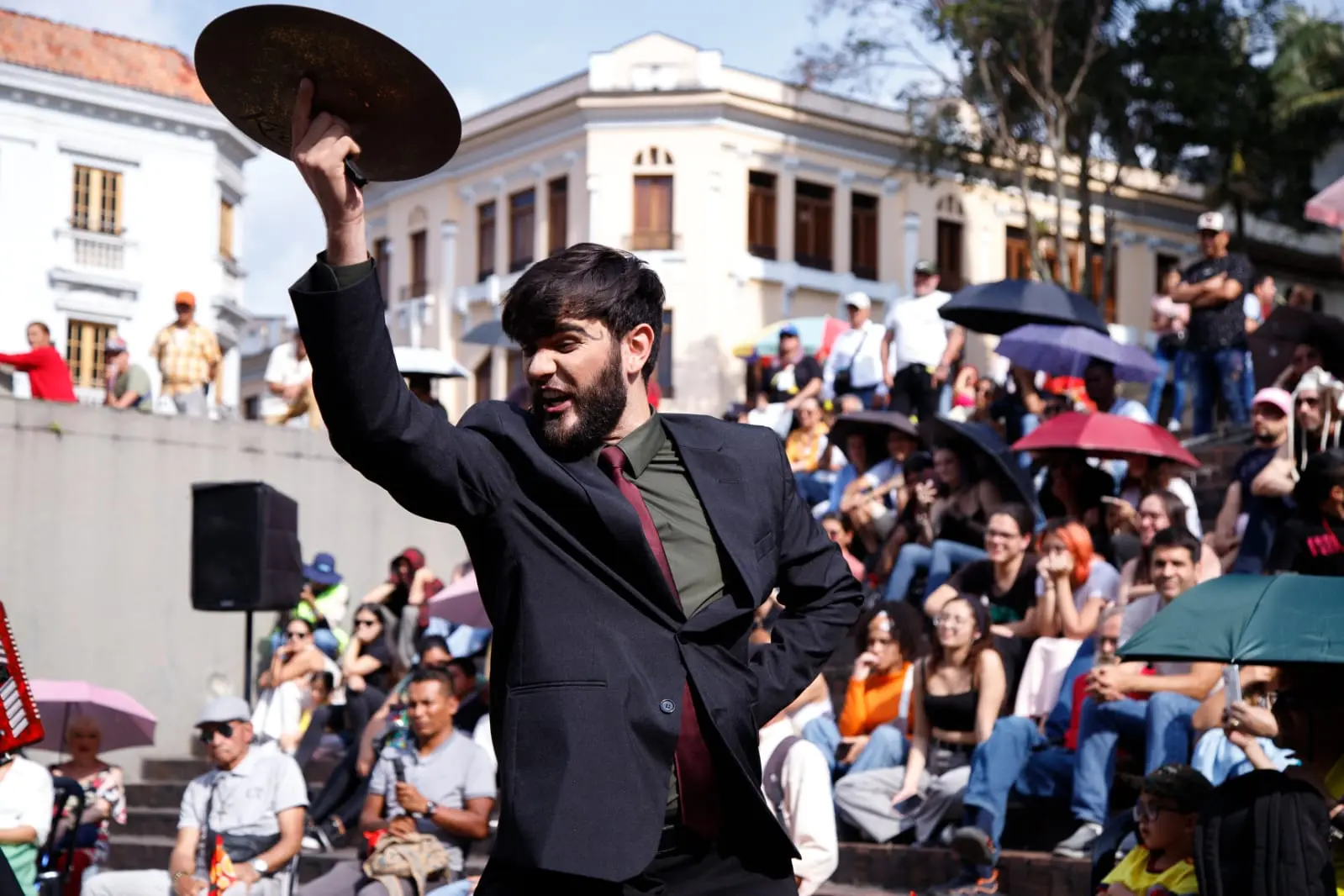 Caravana leva teatro de rua, oficinas e exibições gratuitas a Rio Branco e interior do Acre