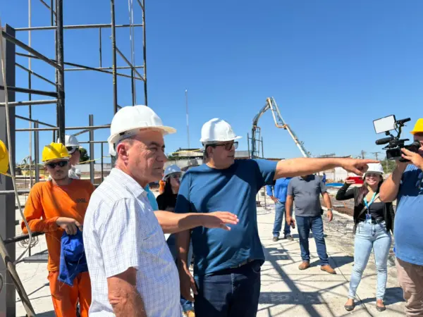 Obras no Mercado Elias Mansour avançam para 2ª fase e prefeito diz que conclusão é para fevereiro