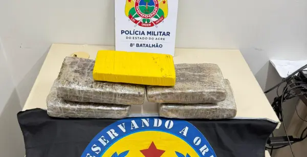 Motociclista é preso com mais de 5 kg de drogas na BR-364 durante operação da Polícia Militar