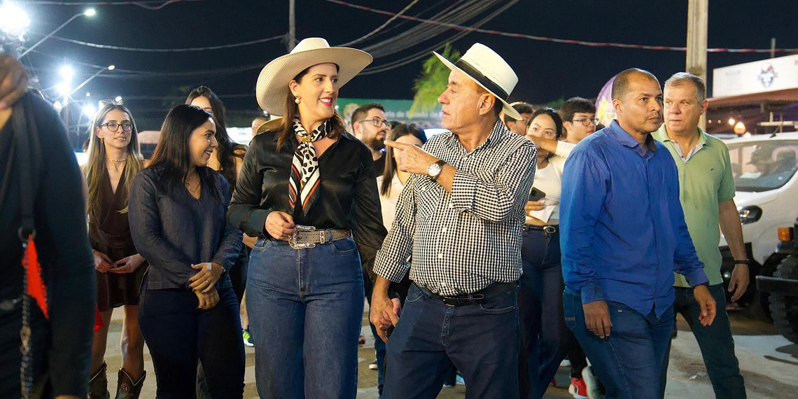 Bocalom prestigia segunda noite da Expoacre e destaca presença da Prefeitura de Rio Branco na maior feira do Estado