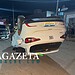 Carro capota e para com as rodas para cima após manobra irregular em cruzamento de Rio Branco