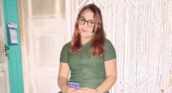 “Minha filha merece justiça”, diz mãe de jovem acreana morta queimada pelo ex