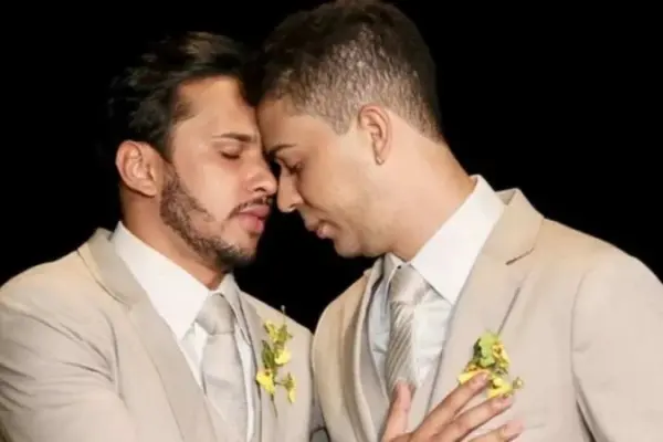 Carlinhos Maia e Lucas Guimarães anunciam fim do casamento após 15 anos juntos