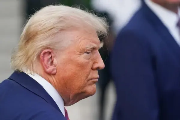 Trump retira os EUA das reformas da OMS sobre combate a pandemias