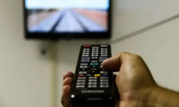 Mais de 830 mil acreanos têm televisão em seus domicílios, revela IBGE