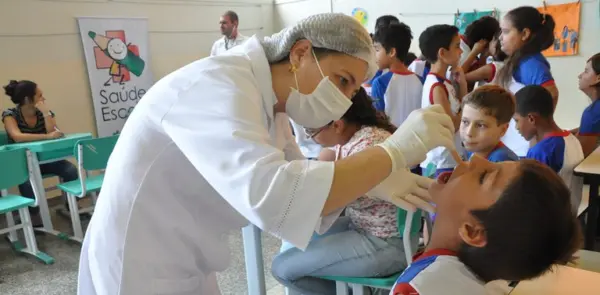 Feijó cria grupo para integrar saúde e educação nas escolas públicas