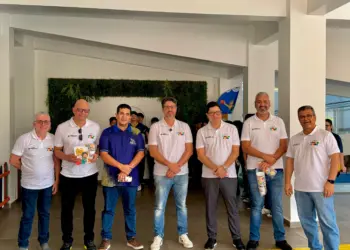 Equipe do projeto Educação Financeira visita escolas no Acre