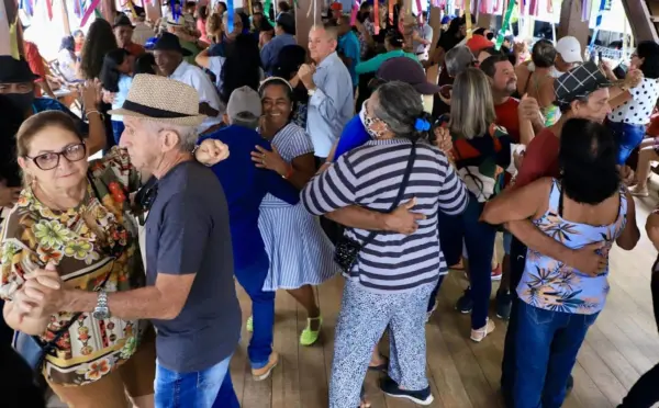 Curso de cabelereiro, de capoeira e Forró do Senadinho; confira a agenda cultural desta sexta-feira em Rio Branco