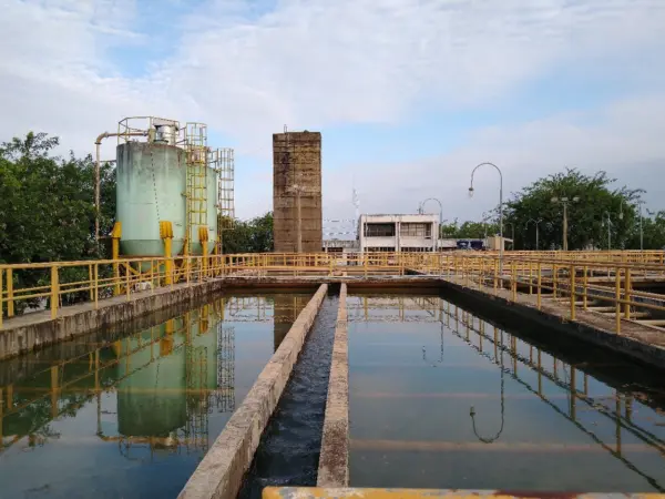 Quase metade da população de Rio Branco não tem acesso a água potável e coleta de esgoto recua, aponta Trata Brasil