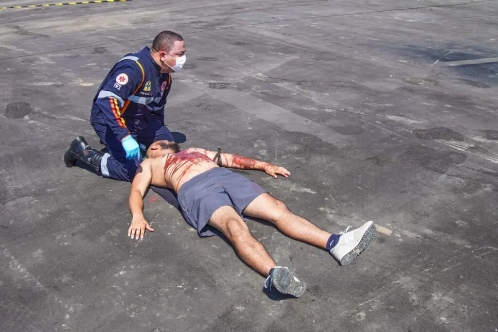 Samu faz simulação de acidente com múltiplas vítimas em Cruzeiro do Sul; veja fotos 6 Samu faz simulação de acidente com múltiplas vítimas em Cruzeiro do Sul; veja fotos