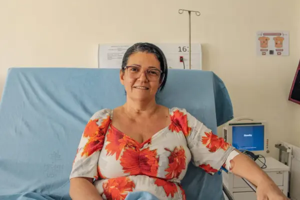 “Achei que era labirintite, mas era um AVC” diz paciente que comemora alta sem sequelas graças à tecnologia inédita no Acre