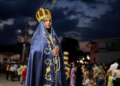 FOTOS: Milhares de fiéis acompanham procissão do Novenário de Nossa Senhora da Glória em Cruzeiro do Sul