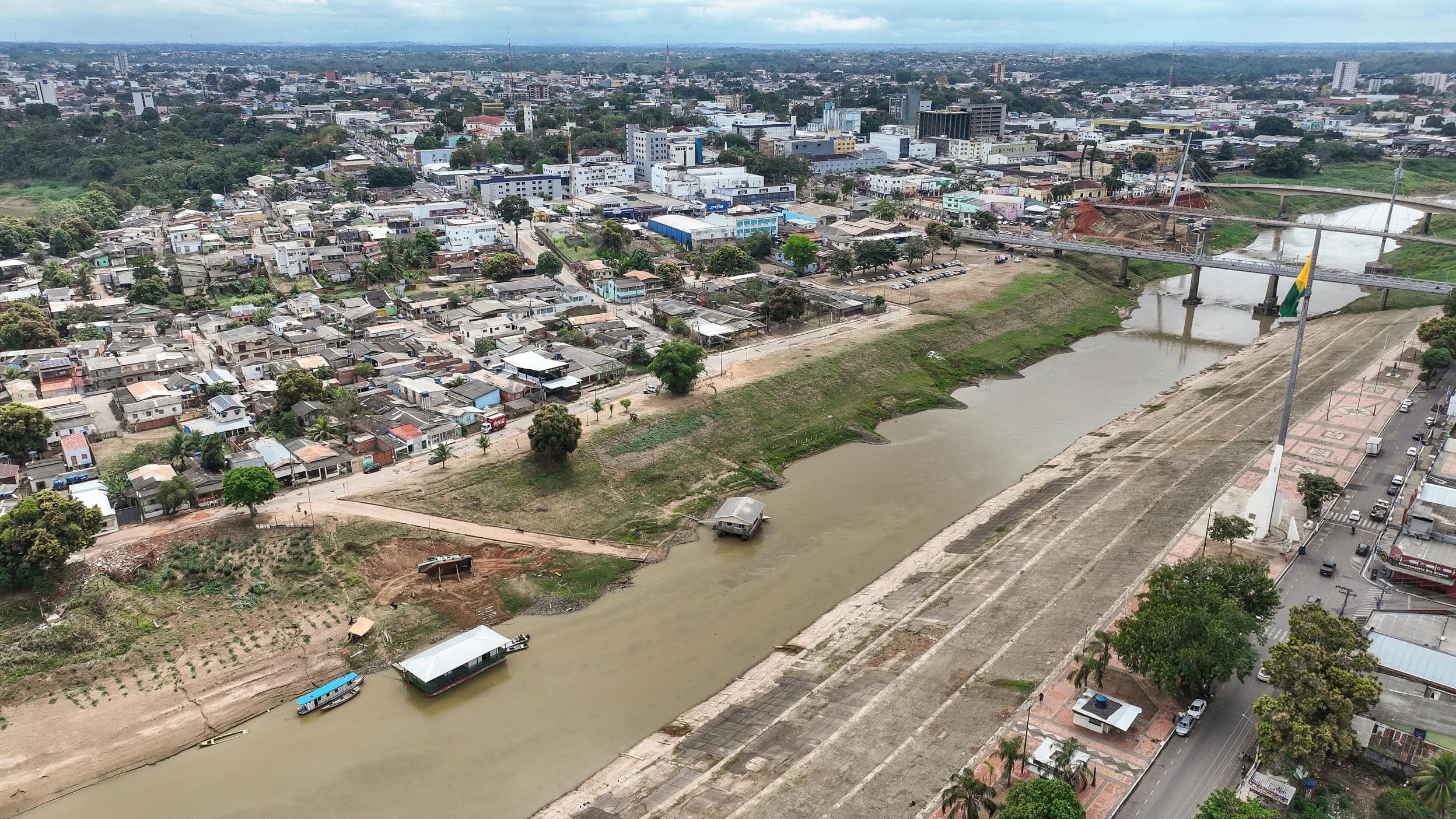 Acre em estado de emergência: Sazonalidade do vírus sincicial respiratório somada à seca extrema e ao calor ameaça saúde de crianças de até 6 anos 3 Acre em estado de emergência: Sazonalidade do vírus sincicial respiratório somada à seca extrema e ao calor ameaça saúde de crianças de até 6 anos