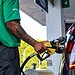 A gasolina passa por uma elevação de 30% de etanol anidro na mistura, enquanto o óleo diesel aumenta 15% do biodiesel em sua composição - (crédito: Kayo Magalhães/CB/D.A Press)