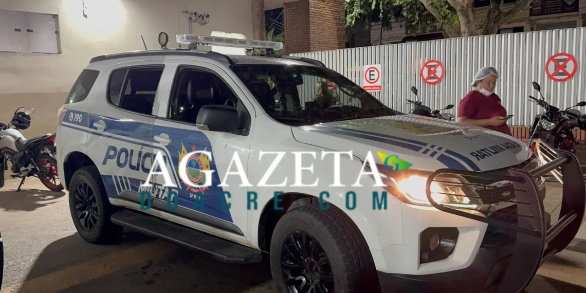 Mulher é acusada de espancar filha de 1 ano e foge ao ver chegada da polícia no Acre