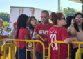 FOTOS: Apoiadores e militantes já se concentram na Cooperacre, em Rio Branco, para esperar o presidente Lula