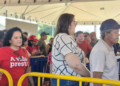 FOTOS: Apoiadores e militantes já se concentram na Cooperacre, em Rio Branco, para esperar o presidente Lula