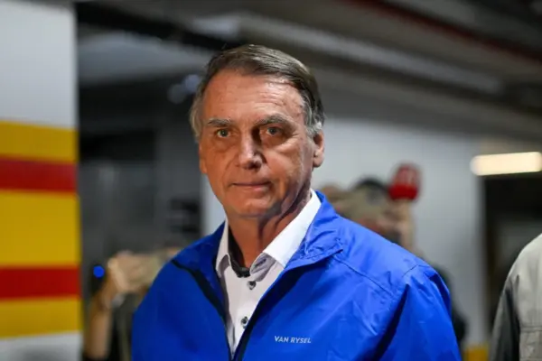 Bolsonaro diz que não promoveu ação golpista ou atos de 8 de janeiro