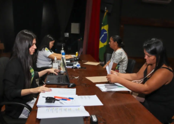 Lista com os nomes dos 1.849 candidatos aprovados foi publicada no Diário Oficial do Estado. Foto: Renato Beiruth/Detran