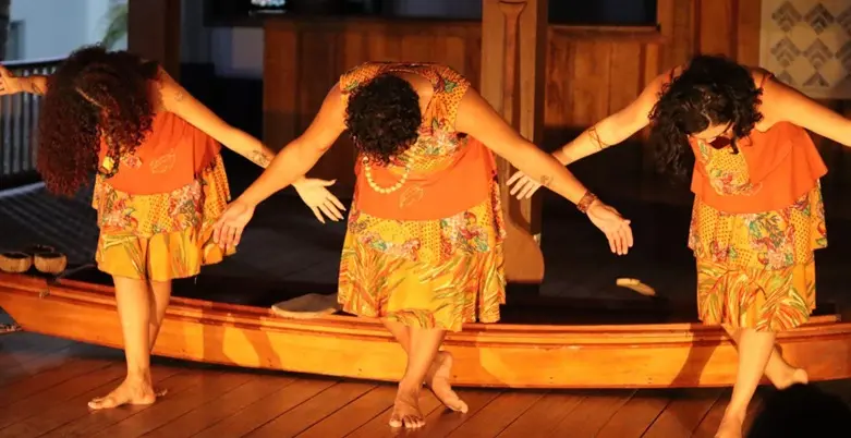 Foto: Espetáculo “Afluentes Acreanas” do Teatro Candeeiro.