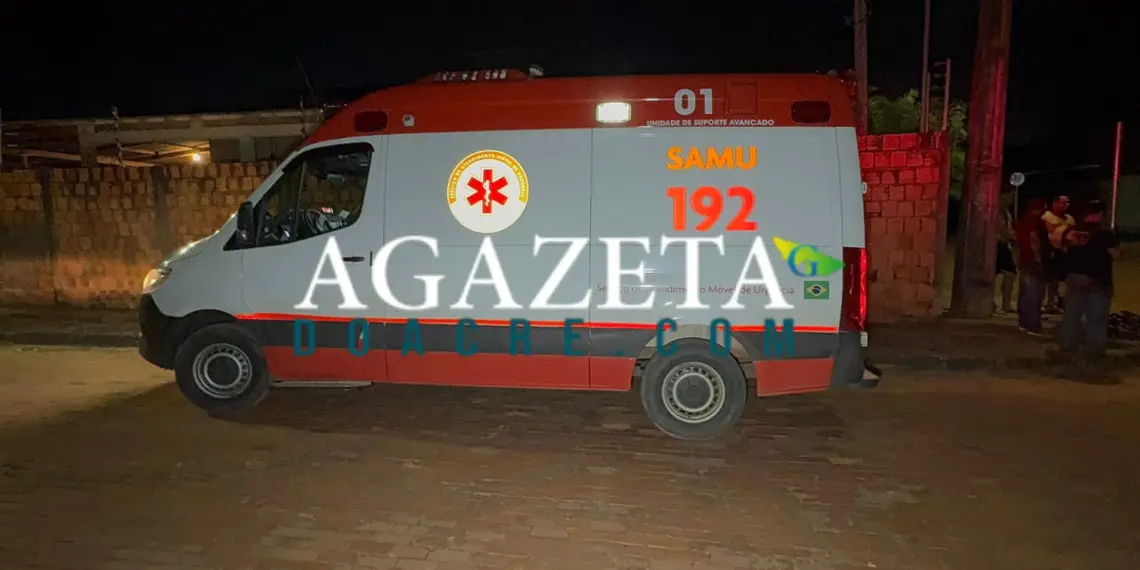 Ciclista sofre traumatismo craniano leve ao colidir com carro em Rio Branco
