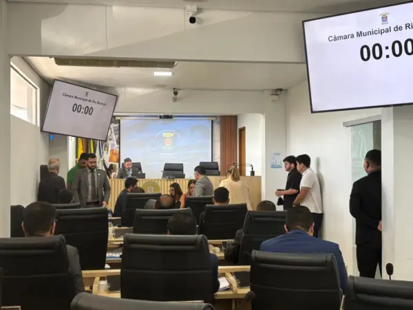 Novas denúncias contra superintendente da RBTrans chegam à Câmara e devem ser encaminhadas ao MP