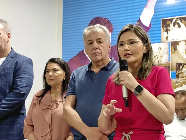 Jéssica Sales confirma pré-candidatura ao Senado, mas não descarta composição com Mailza ou Alan Rick